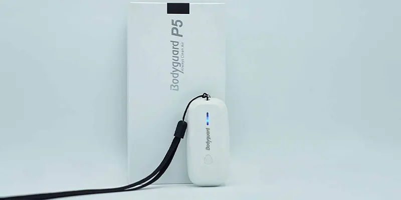 یک نمونه از دستگاه تصفیه هوای گردنی بادیگارد Bodyguard P5